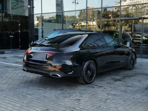 Mercedes-Benz E 350 e 2025 — миниатюра 5