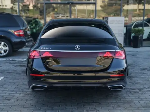 Mercedes-Benz E 350 e 2025 — миниатюра 6