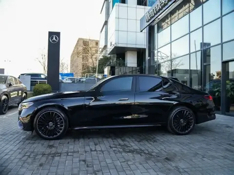 Mercedes-Benz E 350 e 2025 — миниатюра 7