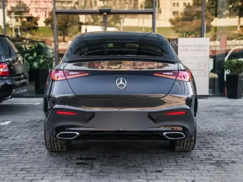 Mercedes-Benz GLC 350 e 4MATIC Coupe 2025 — миниатюра 5