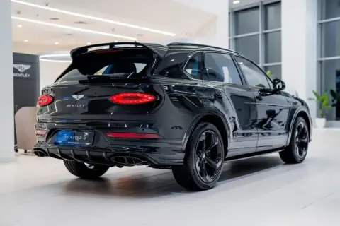 Bentley Bentayga 2025 — миниатюра 8