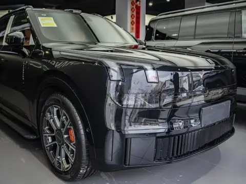 Lynk & Co 900 2025 — миниатюра 9