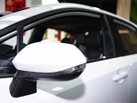 Toyota Corolla 2025 — миниатюра 3