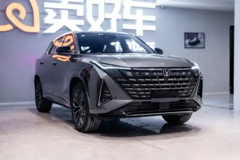 Changan Uni-Z 2025 — миниатюра 1