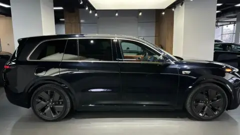 Li Auto L9 2025 — миниатюра 5