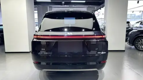 Li Auto L9 2025 — миниатюра 6