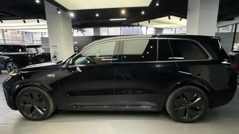 Li Auto L9 2025 — миниатюра 8