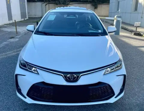 Toyota Corolla 2025 — миниатюра 1