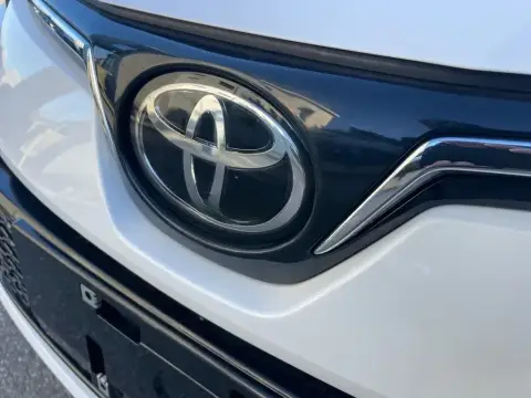Toyota Corolla 2025 — миниатюра 9