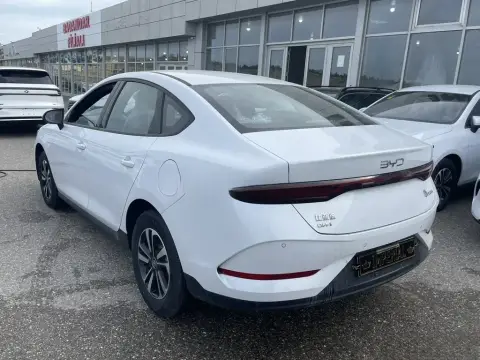 BYD Qin Plus 2025 — миниатюра 4