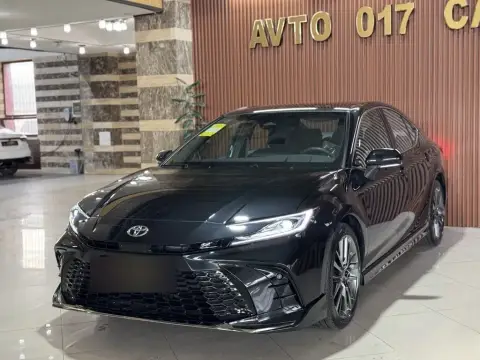 Toyota Camry 2025 — миниатюра 5