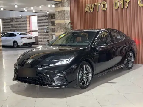 Toyota Camry 2025 — миниатюра 6