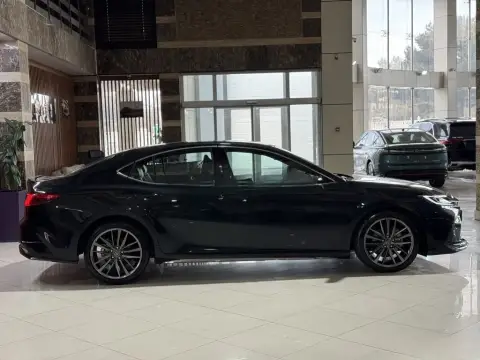 Toyota Camry 2025 — миниатюра 8
