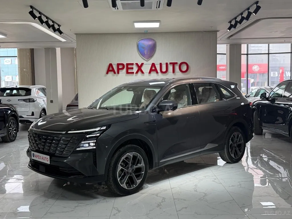 Changan CS 75 Plus 2025 — фото 1 из 9