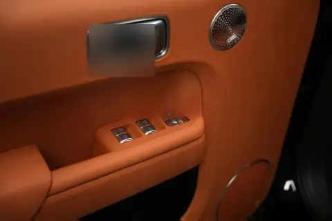 Li Auto L9 2025 — миниатюра 7