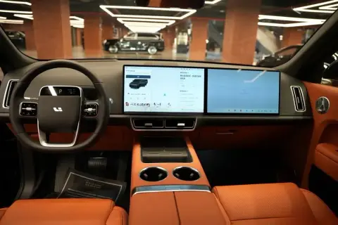 Li Auto L9 2025 — миниатюра 9