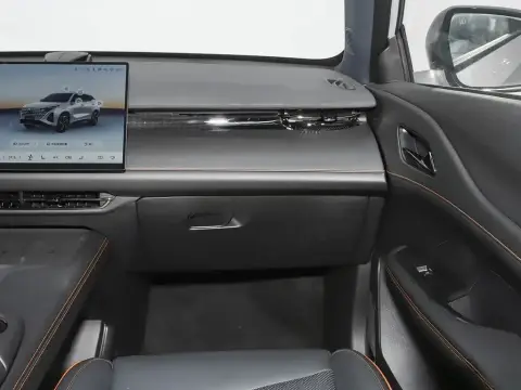Changan Uni-Z 2026 — миниатюра 10