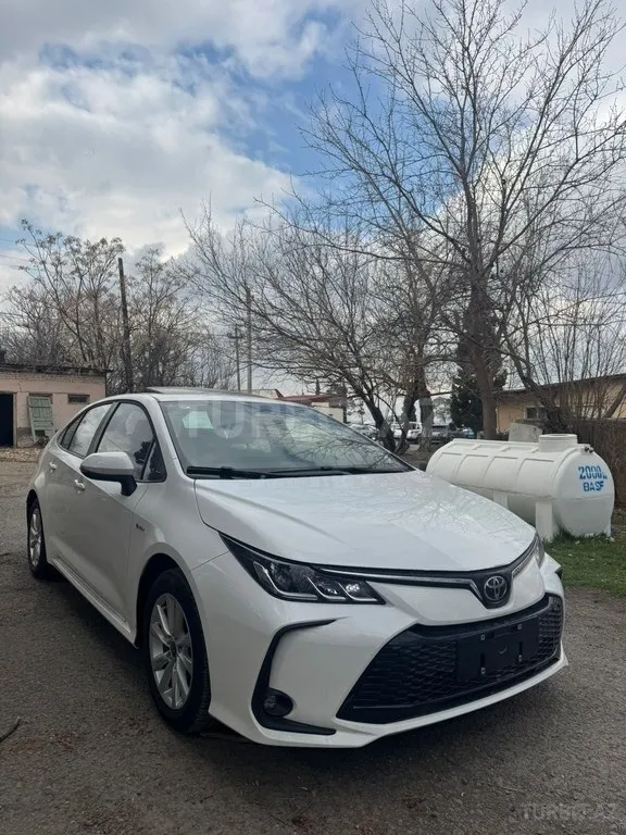 Toyota Corolla 2025 — фото 1 из 10