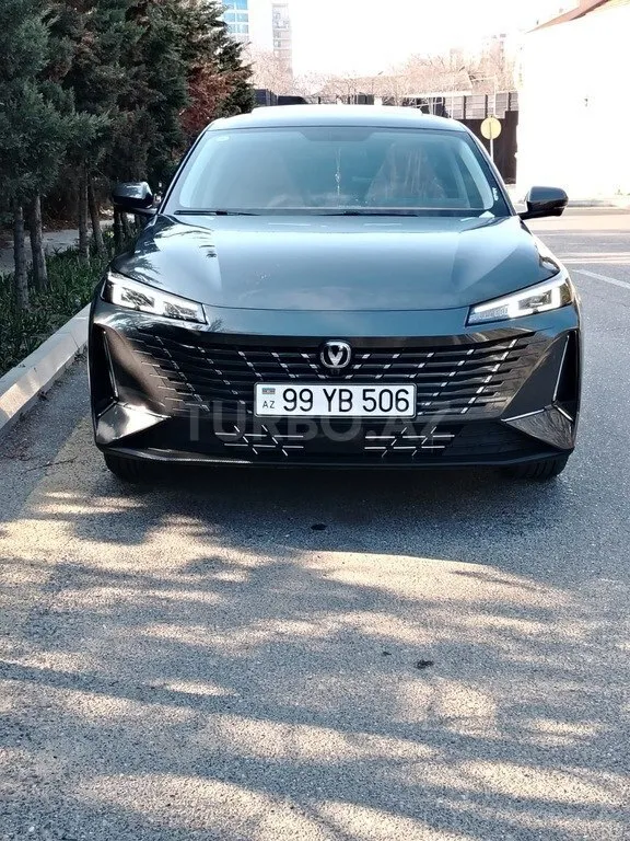 Changan Eado 2025 — фото 1 из 10