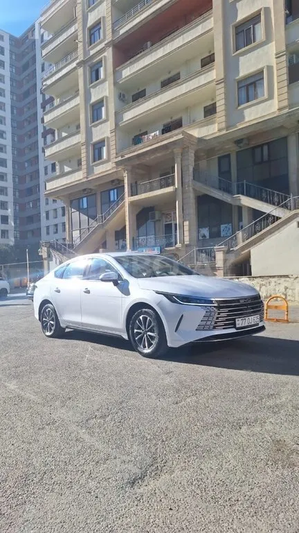 BYD Destroyer 05 2025 — фото 1 из 10