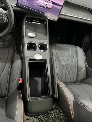 Changan Qiyuan Q07 2025 — миниатюра 7