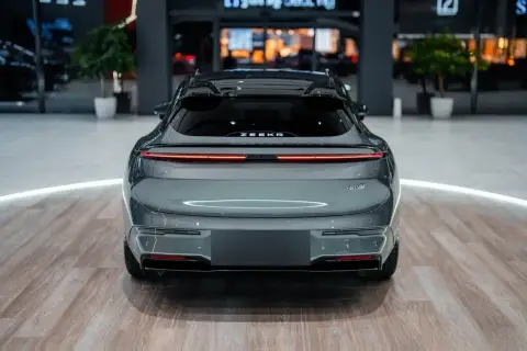 Zeekr 007 GT 2026 — миниатюра 8
