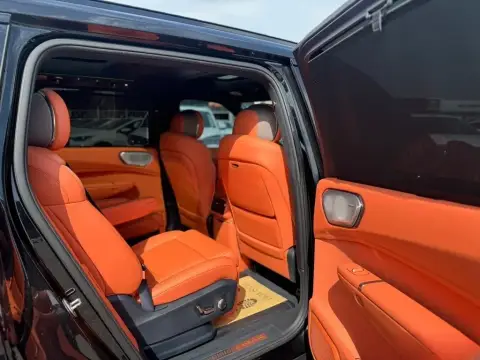 Lynk & Co 900 2025 — миниатюра 10