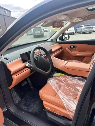 Leapmotor C16 2025 — миниатюра 5