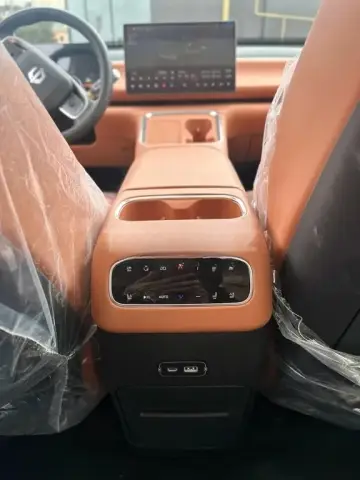 Leapmotor C16 2025 — миниатюра 7