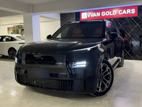 Lynk & Co 900 2025 — миниатюра 2