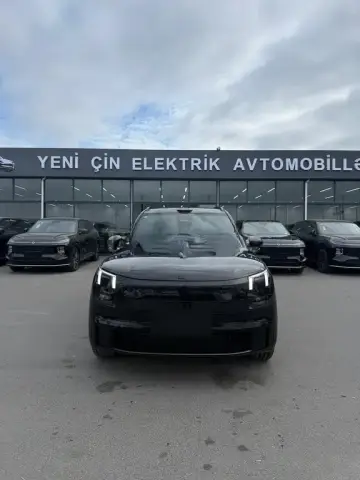 Lynk & Co 900 2025 — миниатюра 1