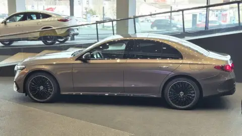 Mercedes-Benz E 350 e 2025 — миниатюра 2