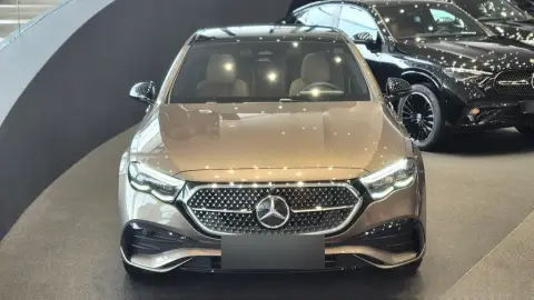 Mercedes-Benz E 350 e 2025 — миниатюра 4