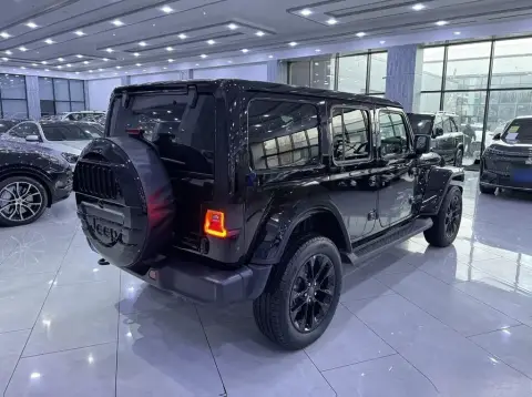 Jeep Wrangler 2025 — миниатюра 5