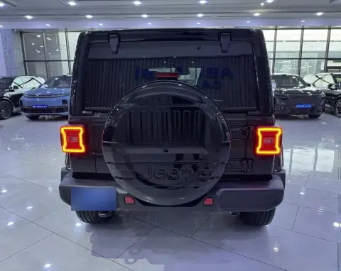 Jeep Wrangler 2025 — миниатюра 7