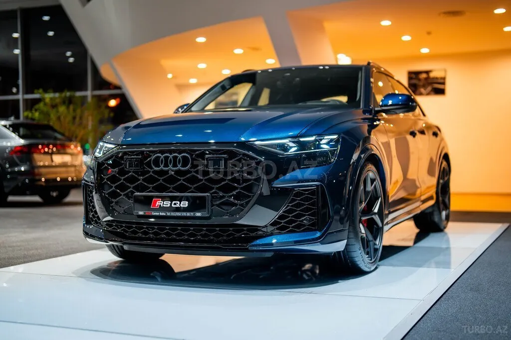 Audi RS Q8 Performance 2026 — фото 1 из 10