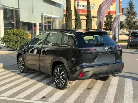 Toyota Corolla Cross 2026 — миниатюра 9