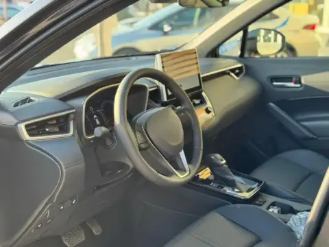 Toyota Corolla Cross 2026 — миниатюра 10