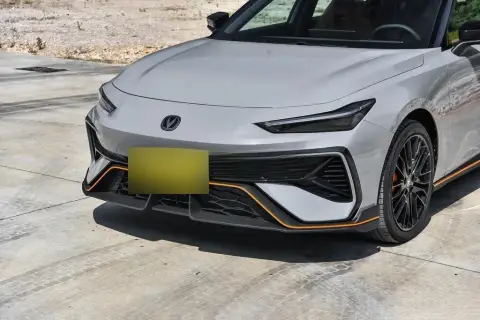 Changan Uni-V 2026 — миниатюра 2