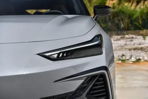 Changan Uni-V 2026 — миниатюра 3
