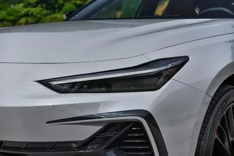 Changan Uni-V 2026 — миниатюра 4