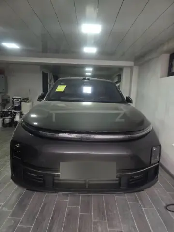 Li Auto L7 2025 — миниатюра 1