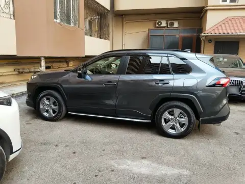 Toyota RAV4 2025 — миниатюра 4