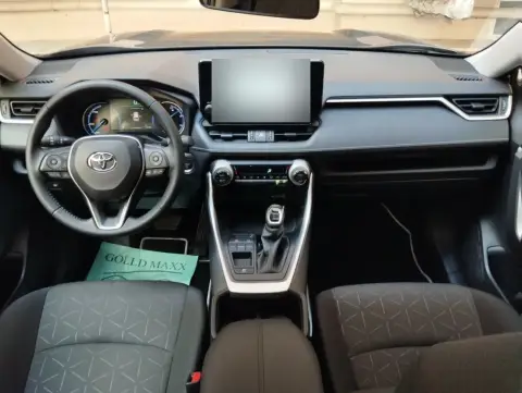 Toyota RAV4 2025 — миниатюра 6