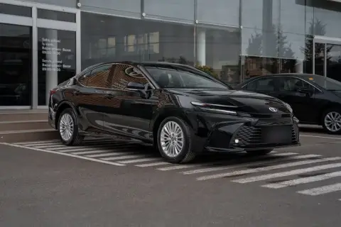 Toyota Camry 2026 — миниатюра 3