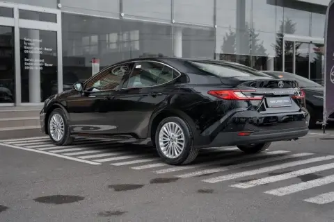 Toyota Camry 2026 — миниатюра 6