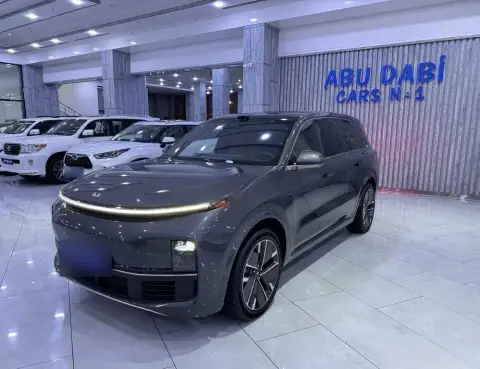 Li Auto L9 2025