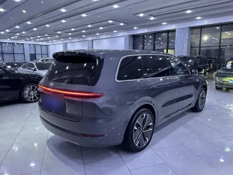 Li Auto L9 2025 — миниатюра 5