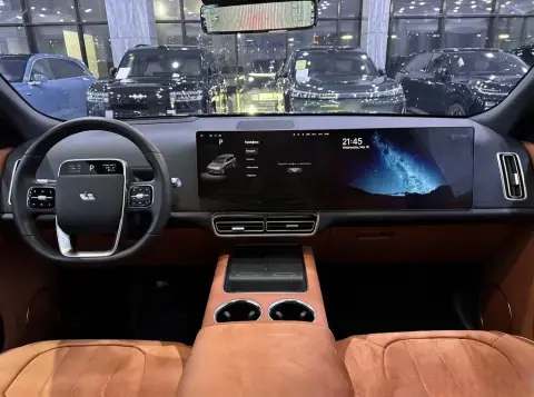 Li Auto L9 2025 — миниатюра 8