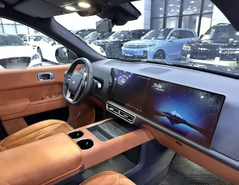 Li Auto L9 2025 — миниатюра 10